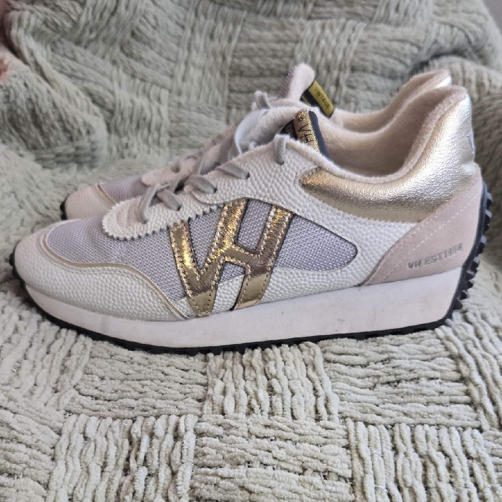 Vintage Havana White and Gold Women's Sneakers